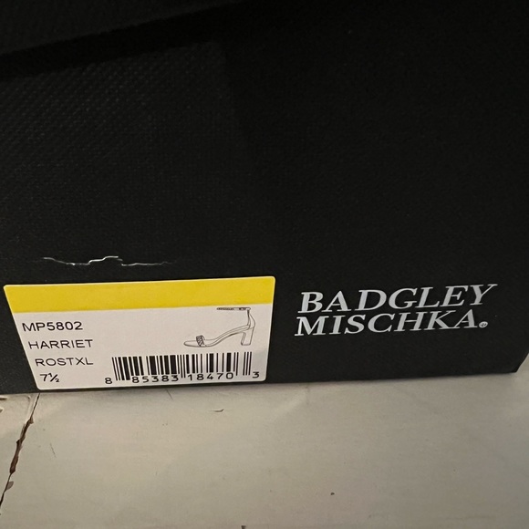 Badgley Mischka Harriet in Rose Gold size 7.5 - Picture 8 of 8